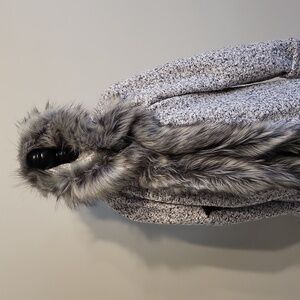 Ladies' full-length sweater coat